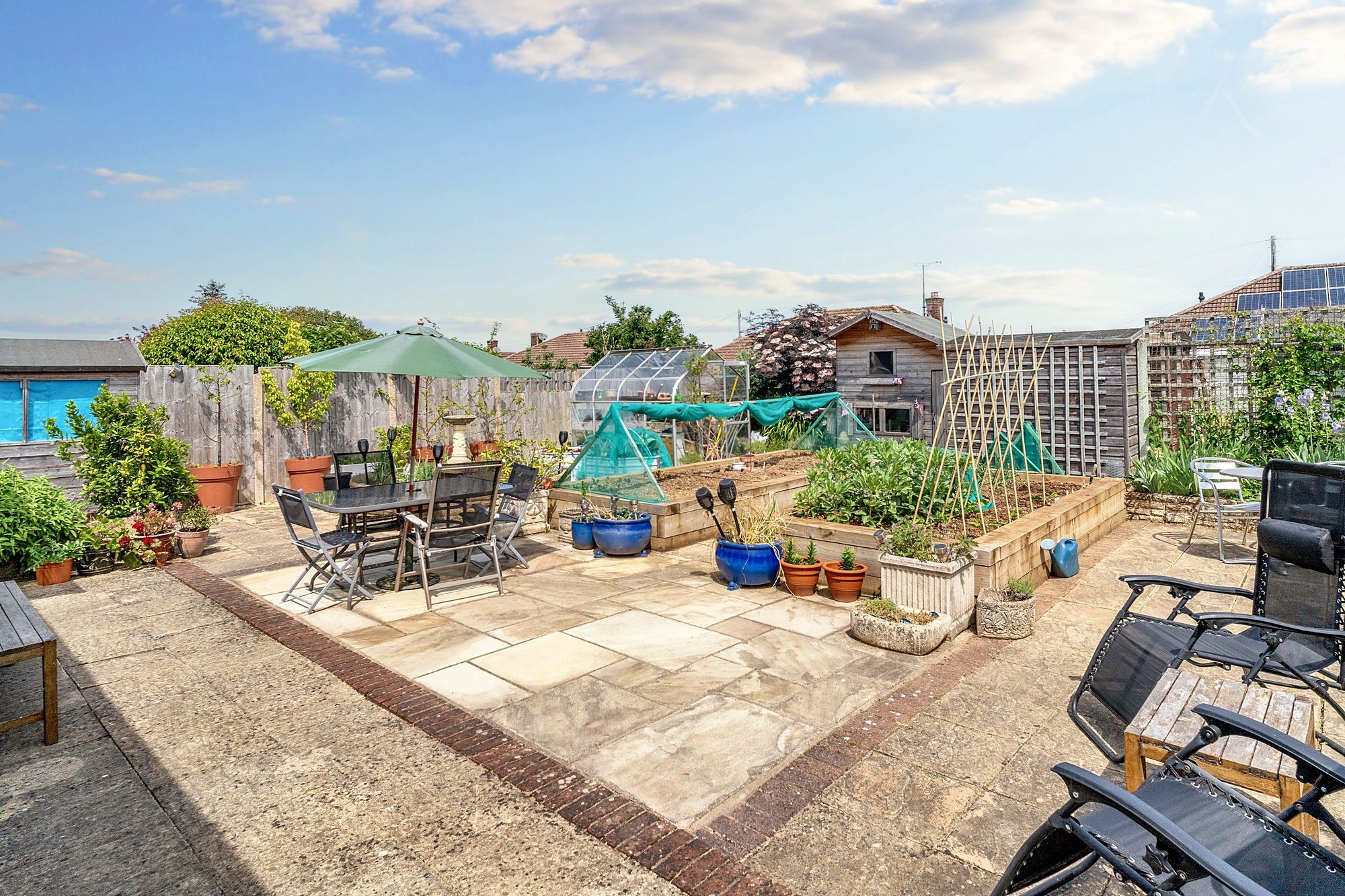 Farmfield Road, Cheltenham, GL51