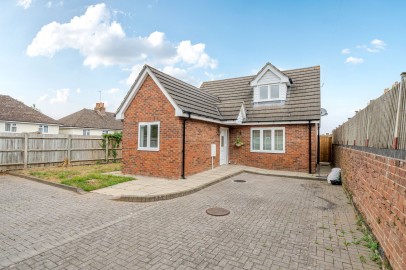 Hewlett Road, Cheltenham, GL52