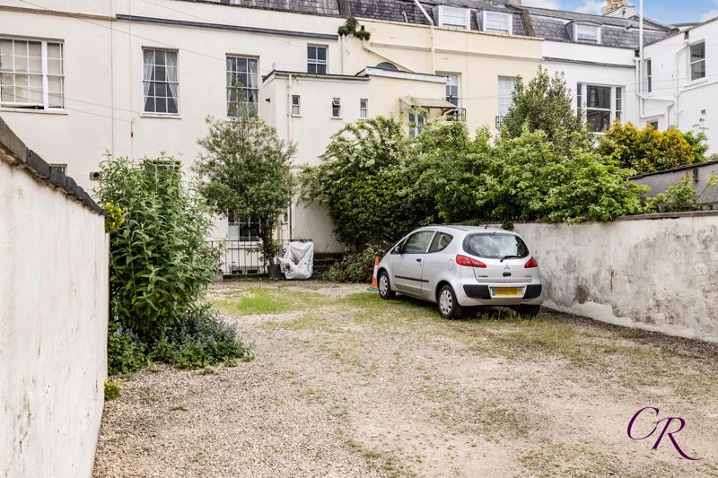 Winchcombe Street, Town Centre