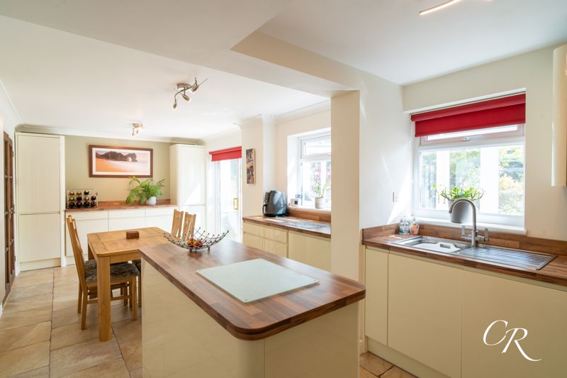 Bishopstone Close, Golden Valley, Cheltenham