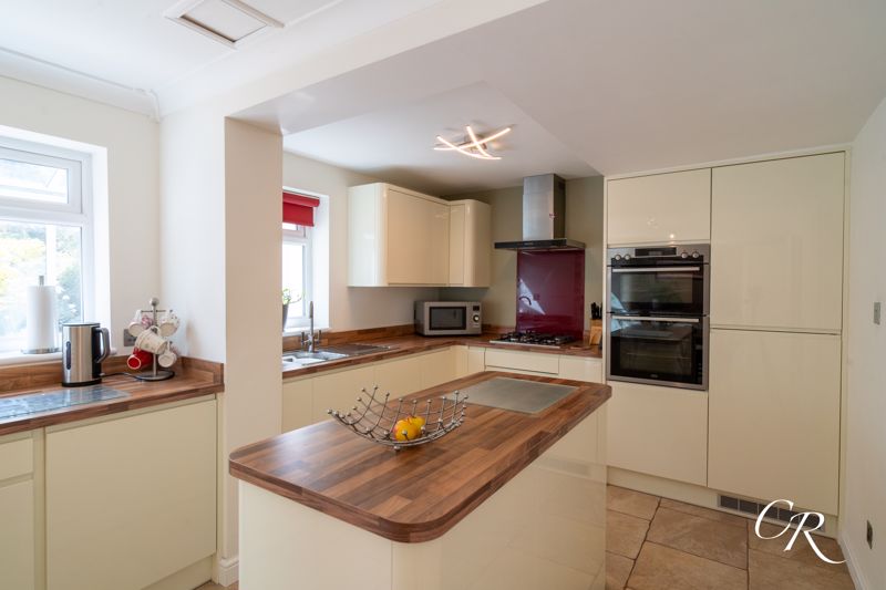 Bishopstone Close, Golden Valley, Cheltenham