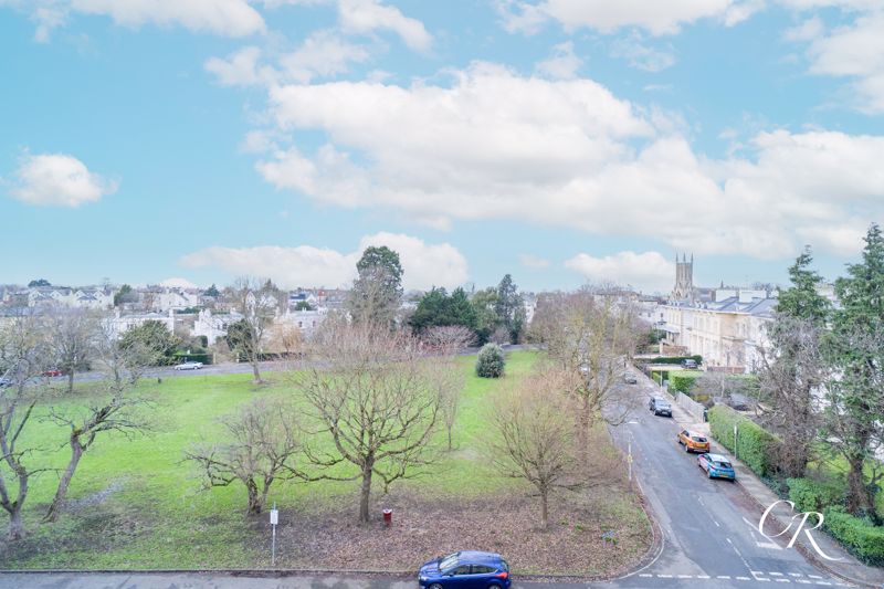 Lansdown Crescent, Lansdown