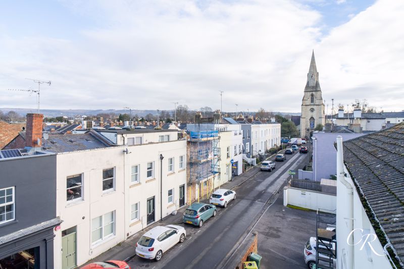 Bath Road, Cheltenham Town Centre