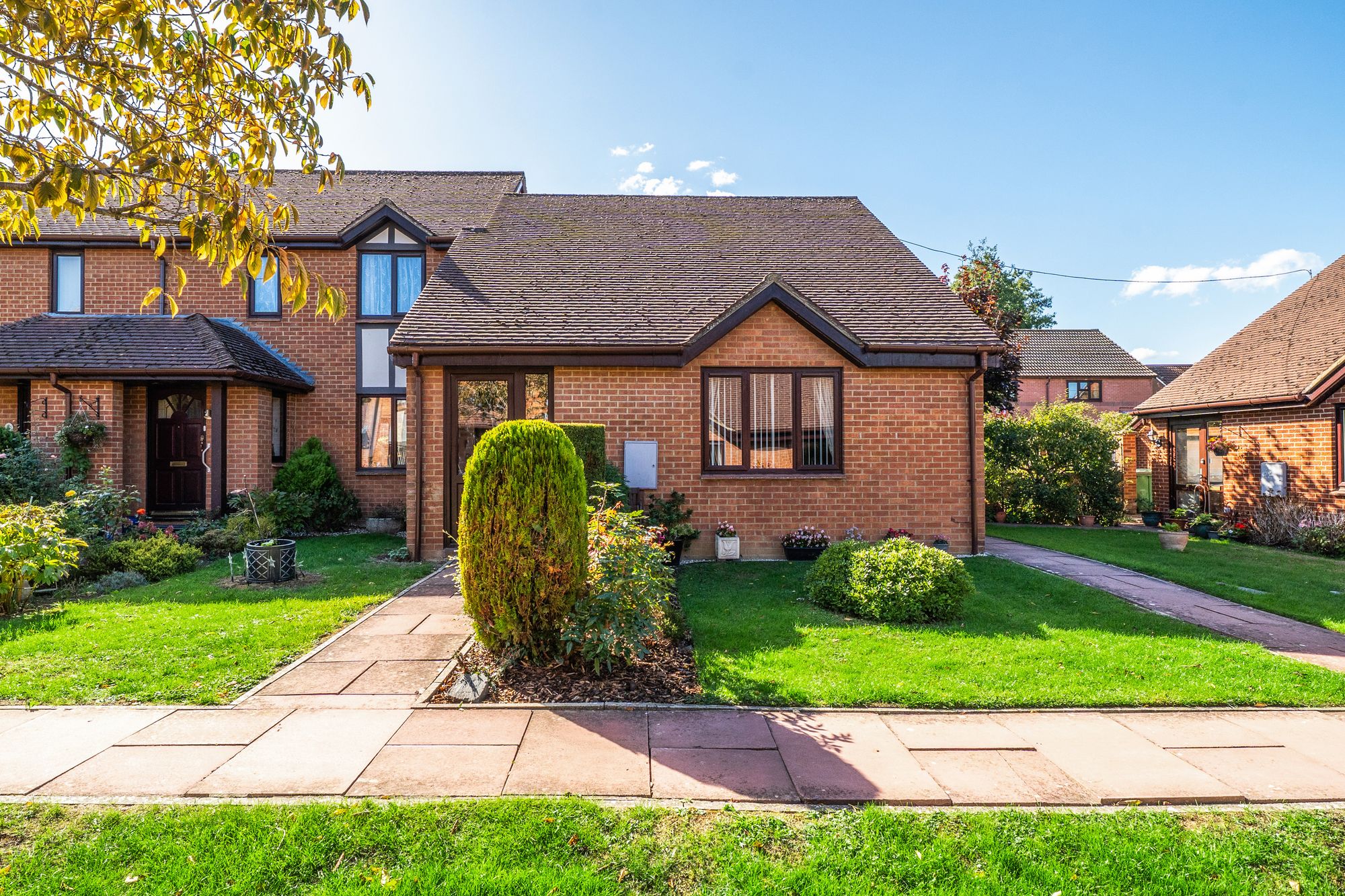 Glebe Farm Court, Up Hatherley