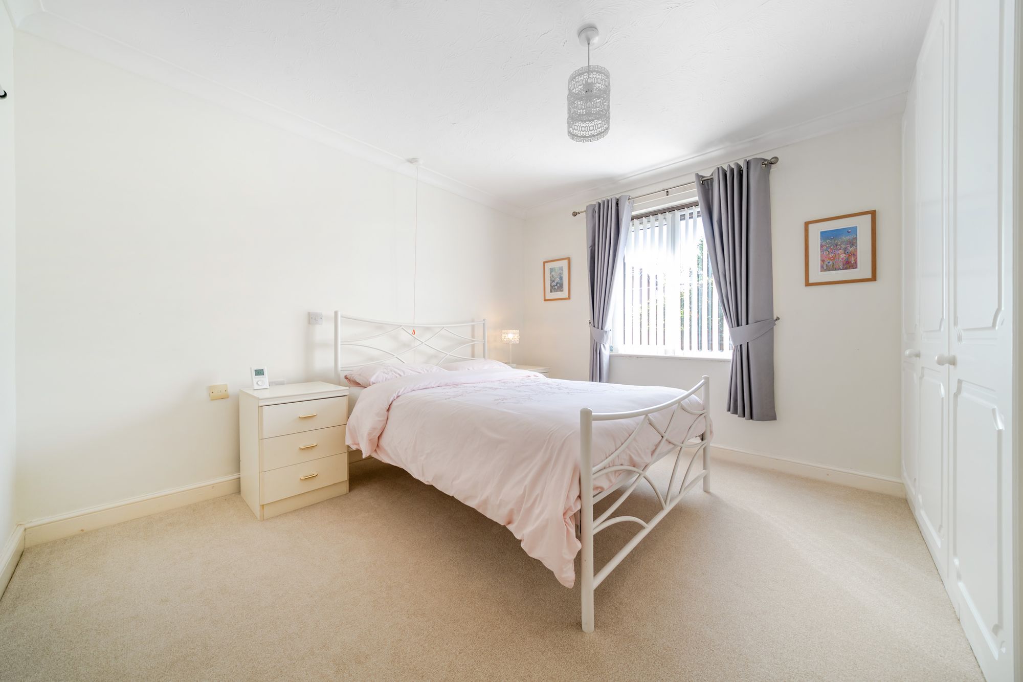 Glebe Farm Court, Up Hatherley