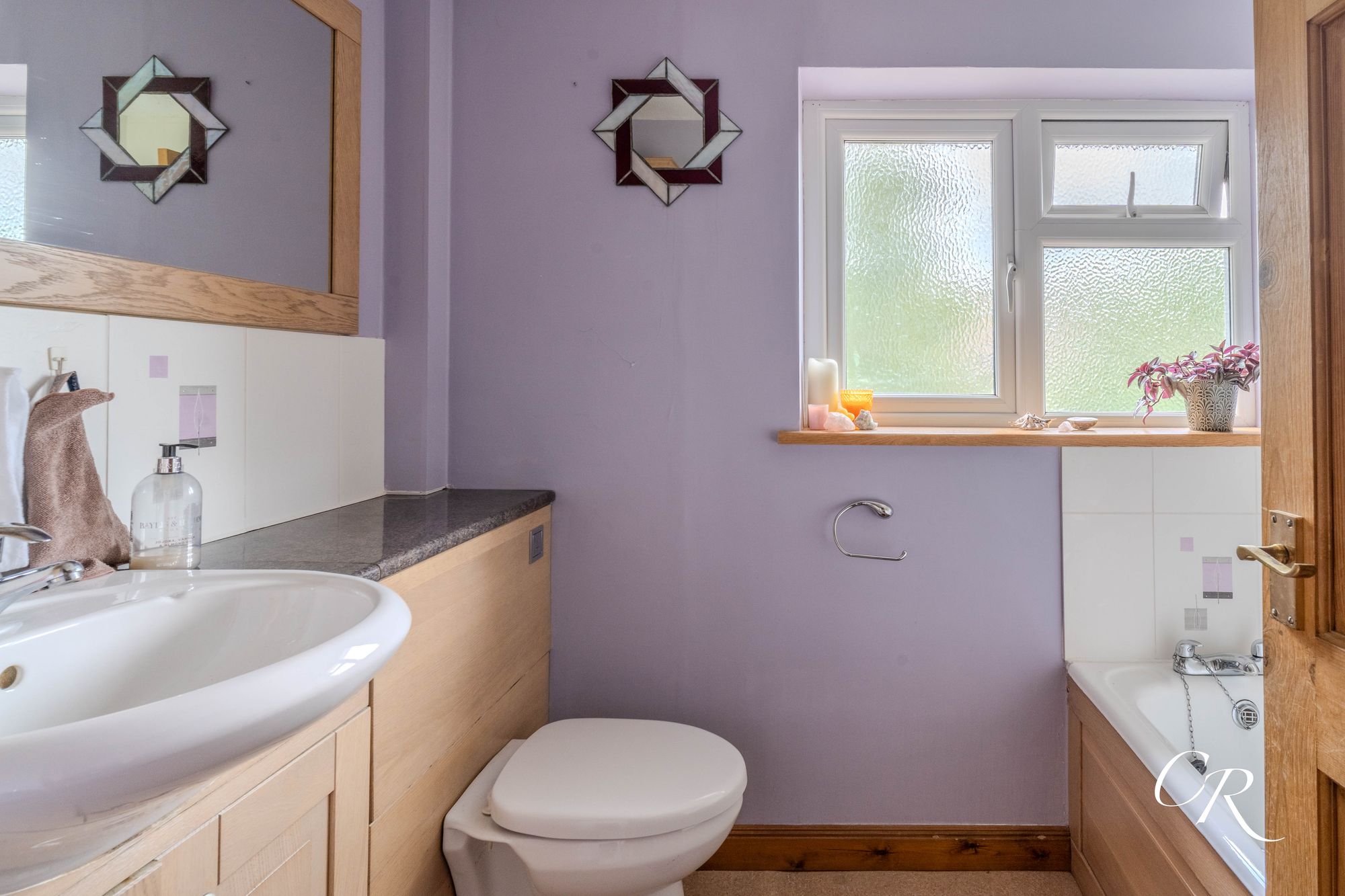 Castlefields Avenue, Charlton Kings, GL52