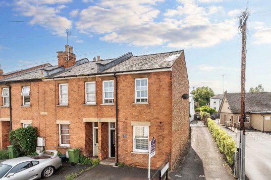 St. Lukes Place, Cheltenham, GL53