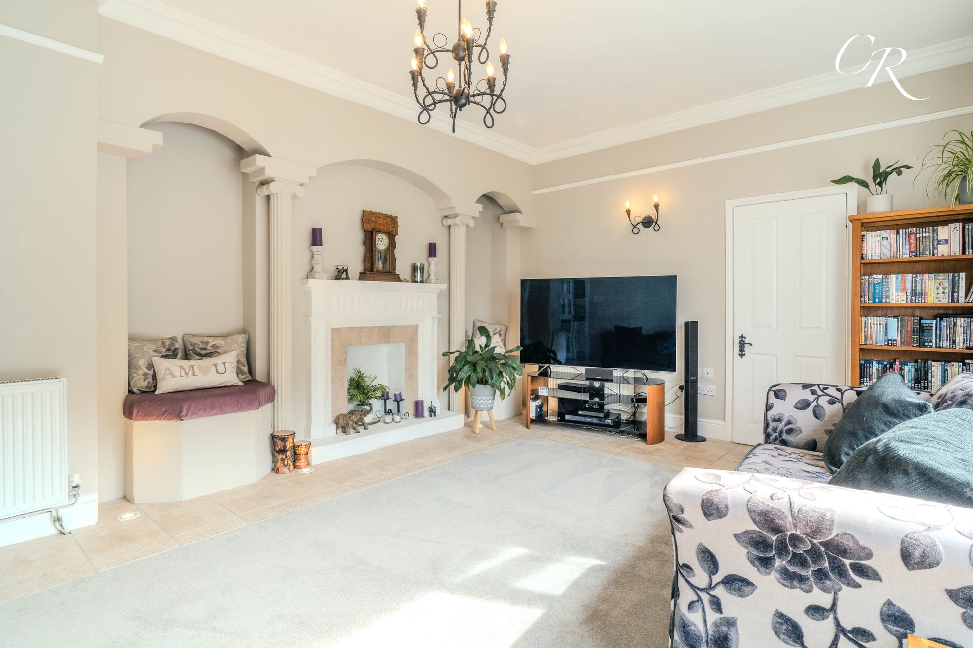 Tewkesbury Road, Uckington