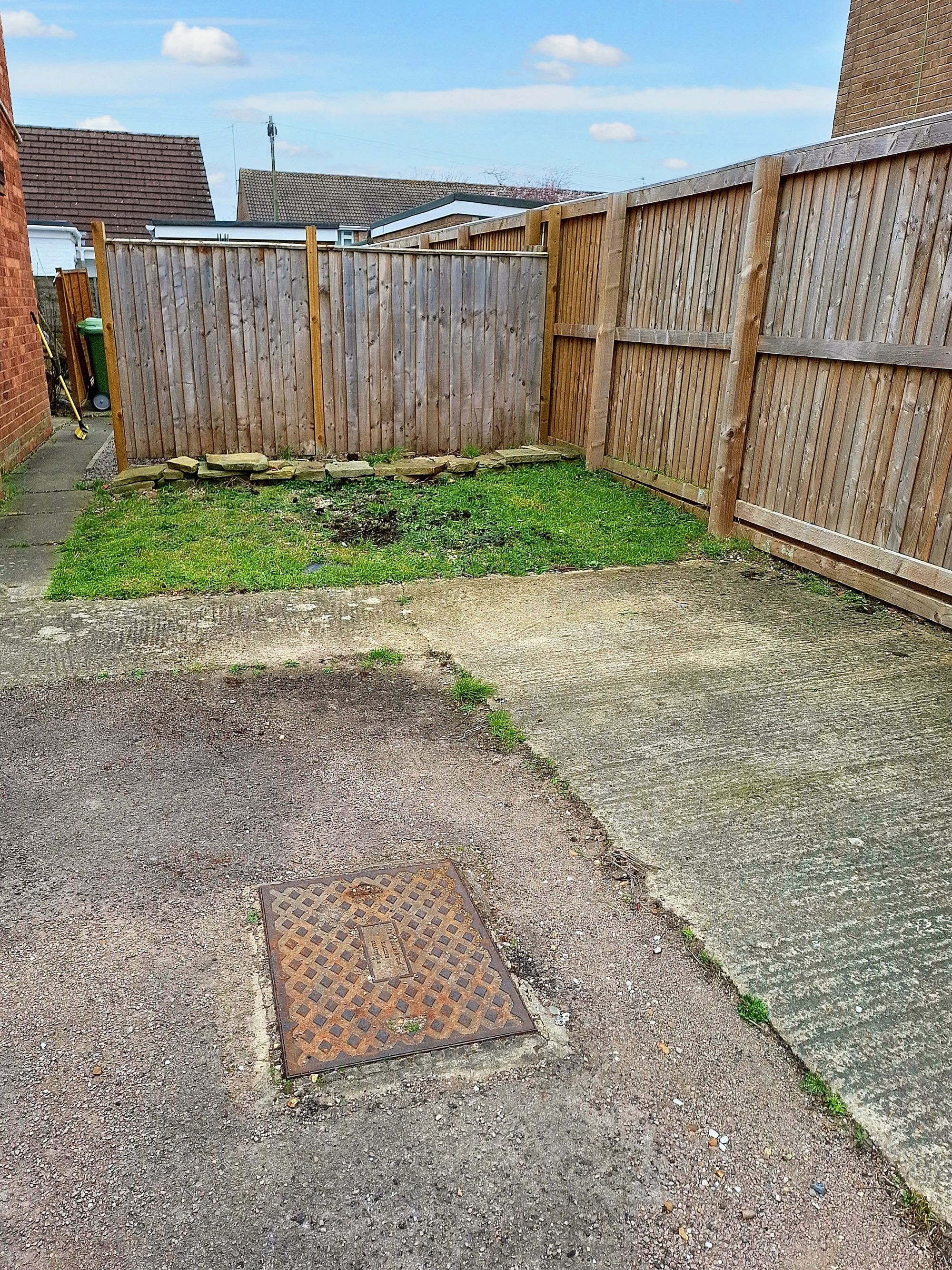 Rowanfield Road, Rowanfield, GL51