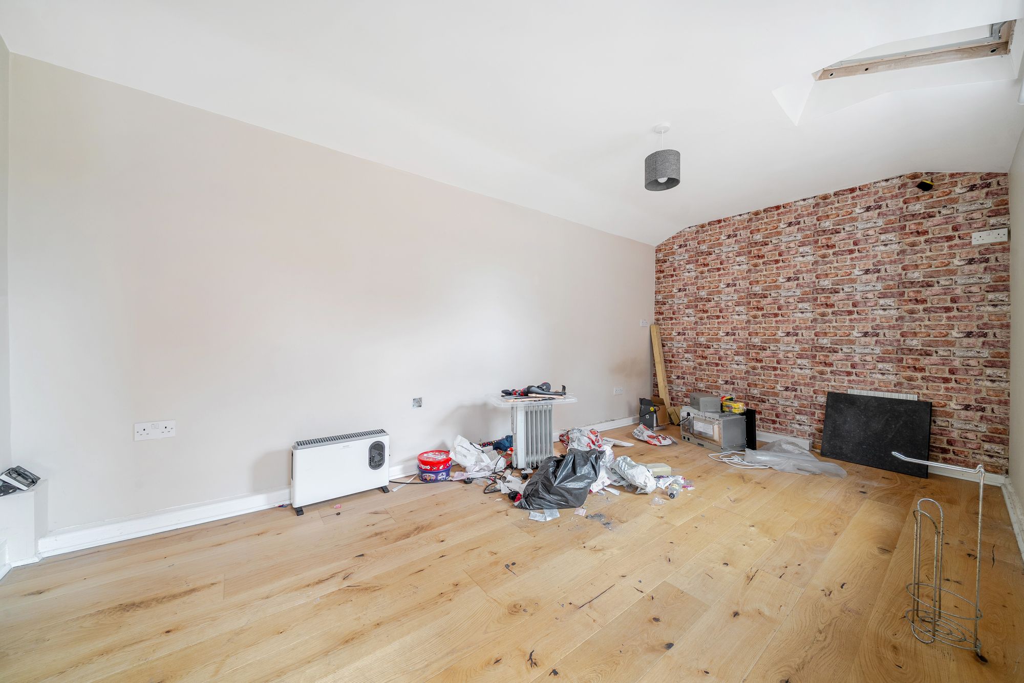 Gloucester Road, Cheltenham, GL51