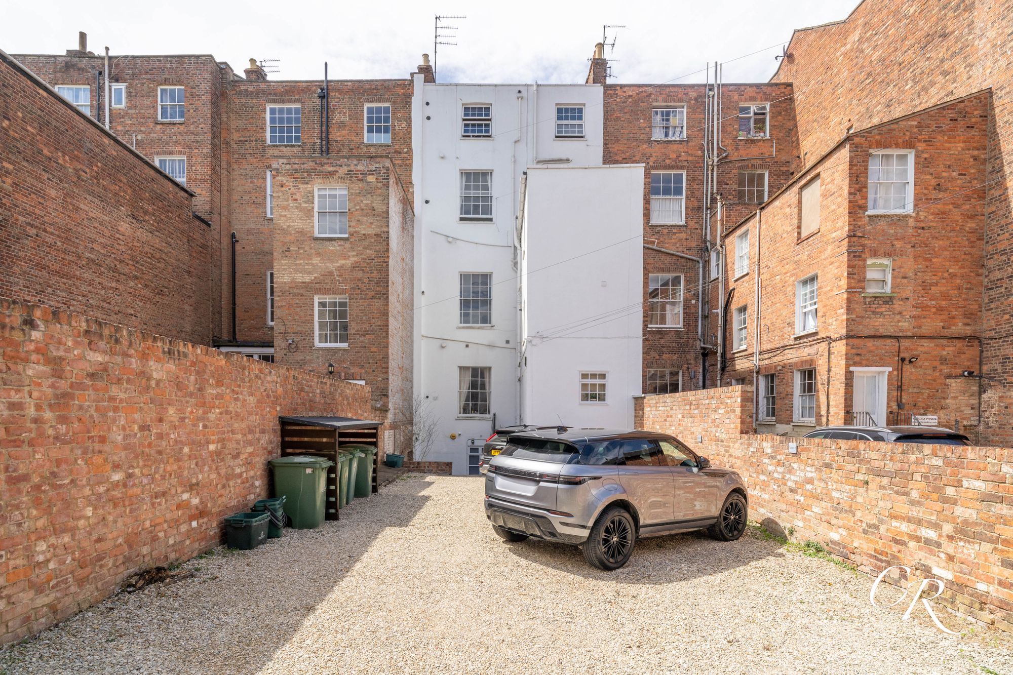 Suffolk Square, Cheltenham, GL50