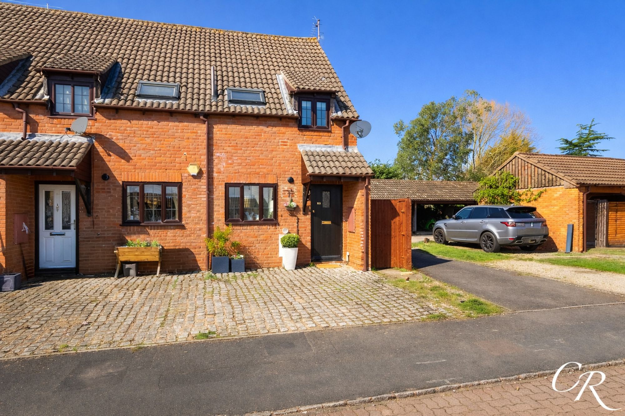 Browning Mews, Hatherley