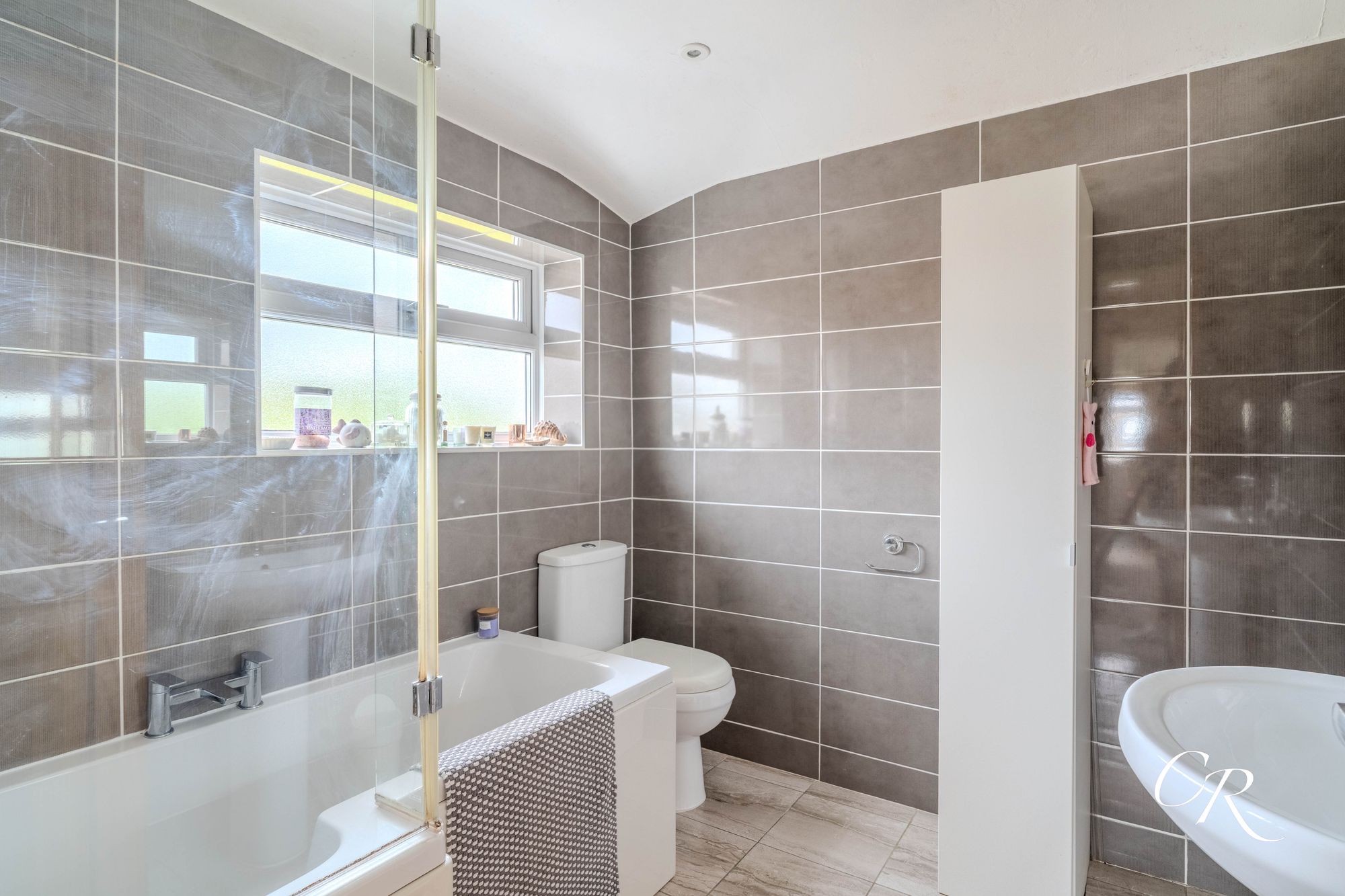 Warden Hill Road, Cheltenham, GL51