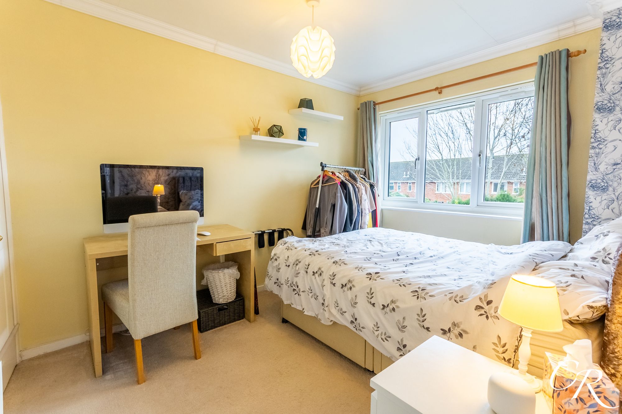 Kempton Grove, Springbank