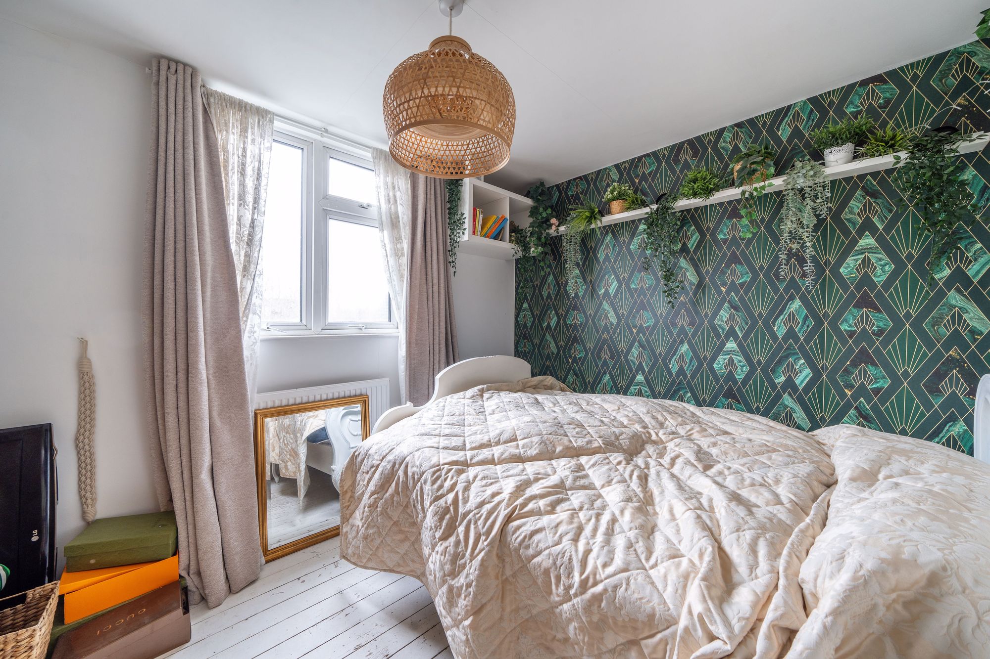 Hatherley Lane, Cheltenham, GL51