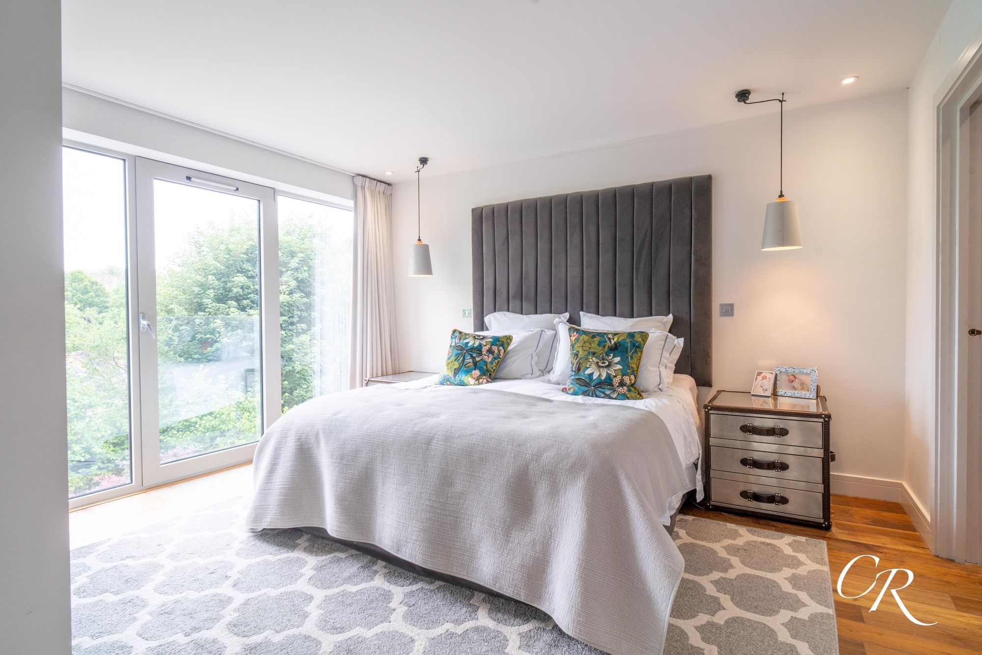 London Road, Charlton Kings