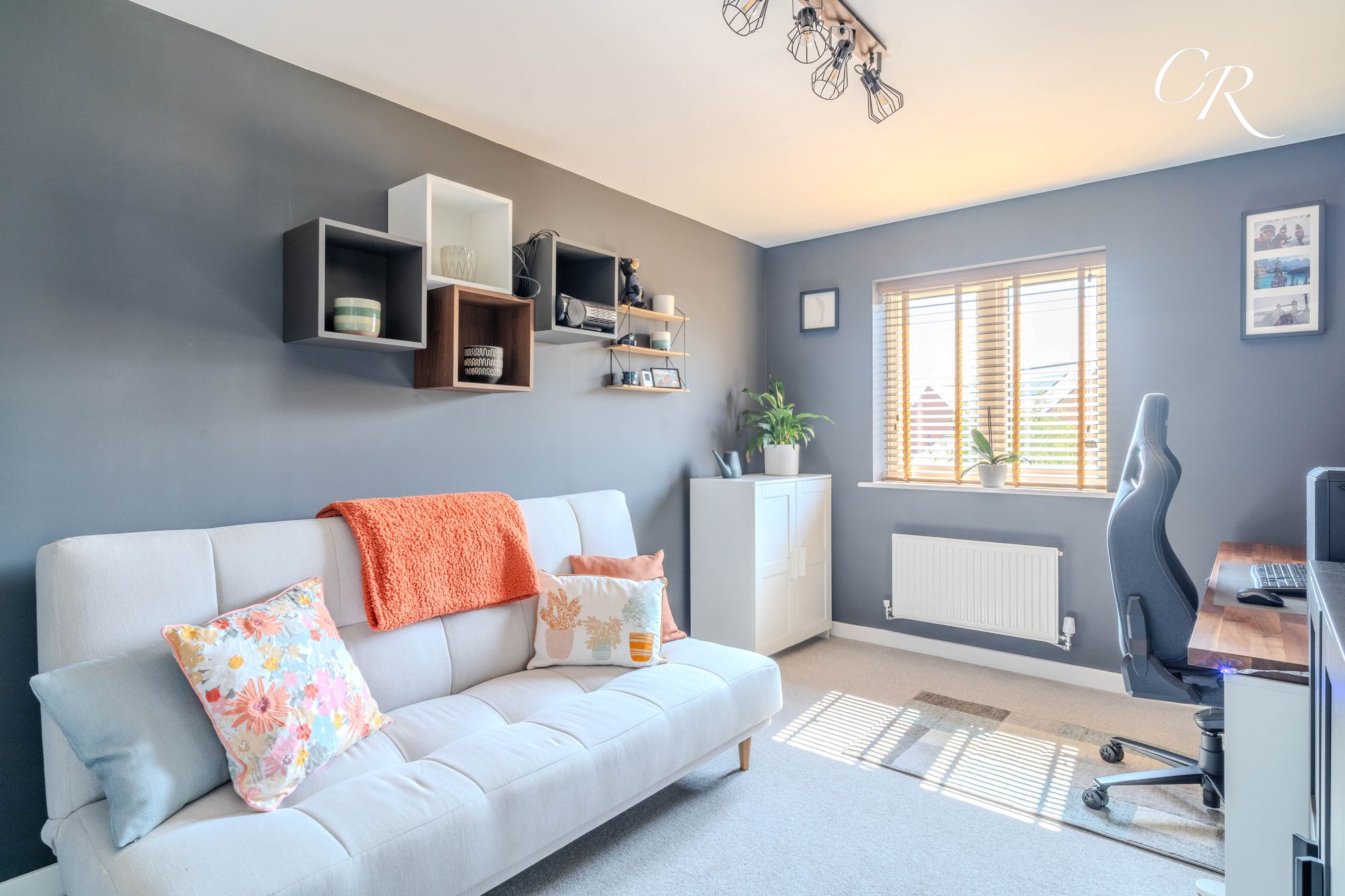Sapphire Road, Bishops Cleeve, GL52