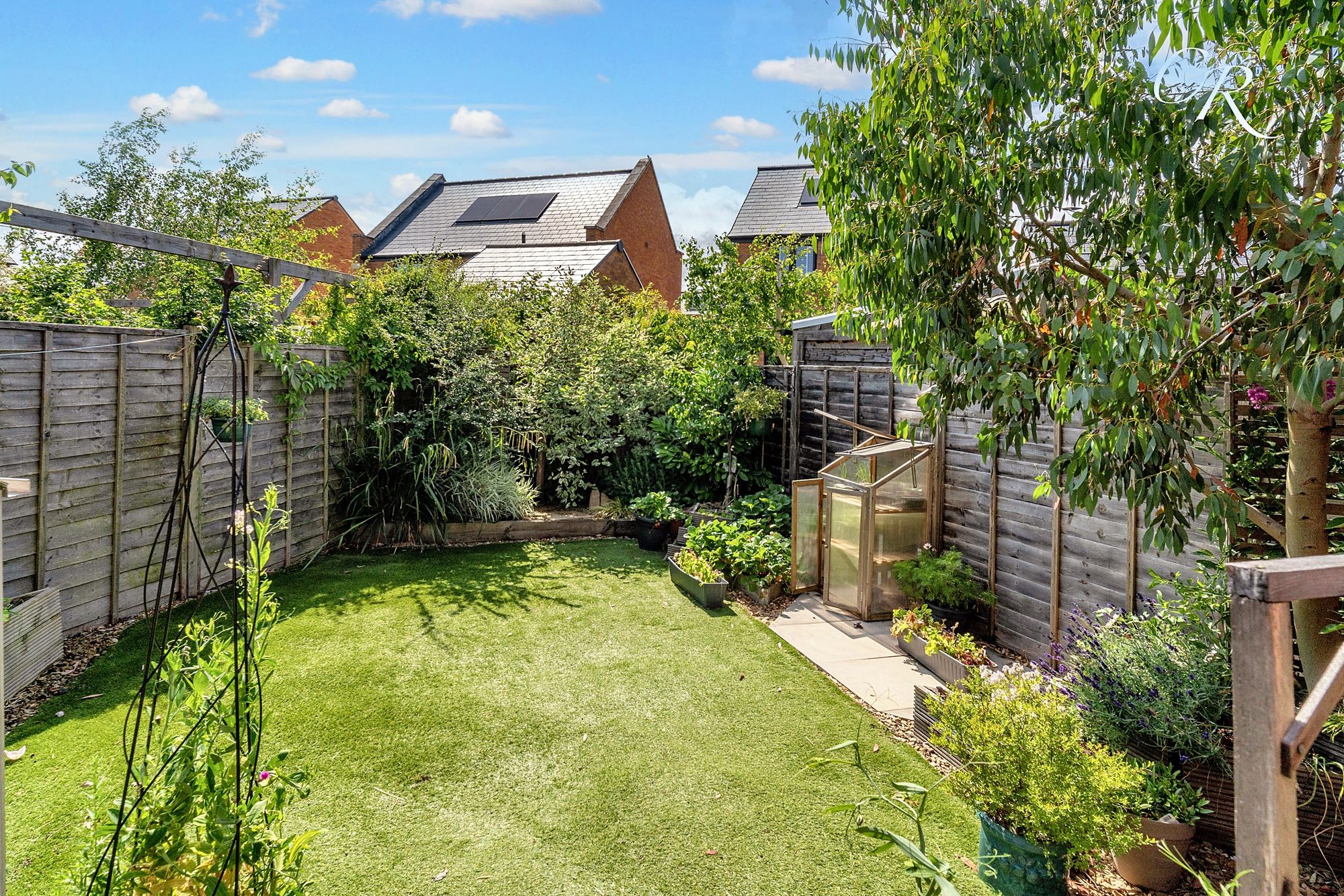 Sapphire Road, Bishops Cleeve, GL52