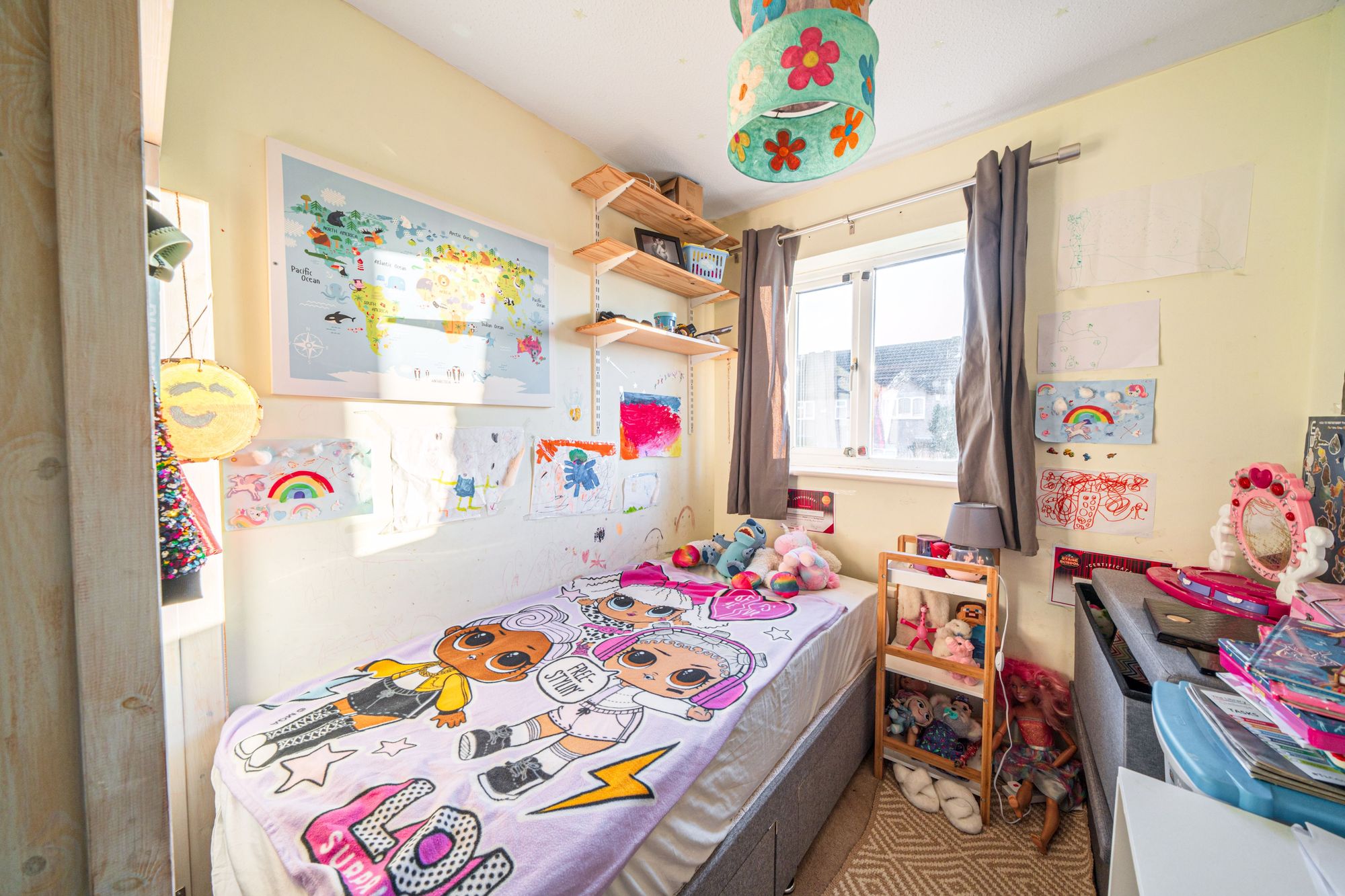 Camberwell Road, Cheltenham