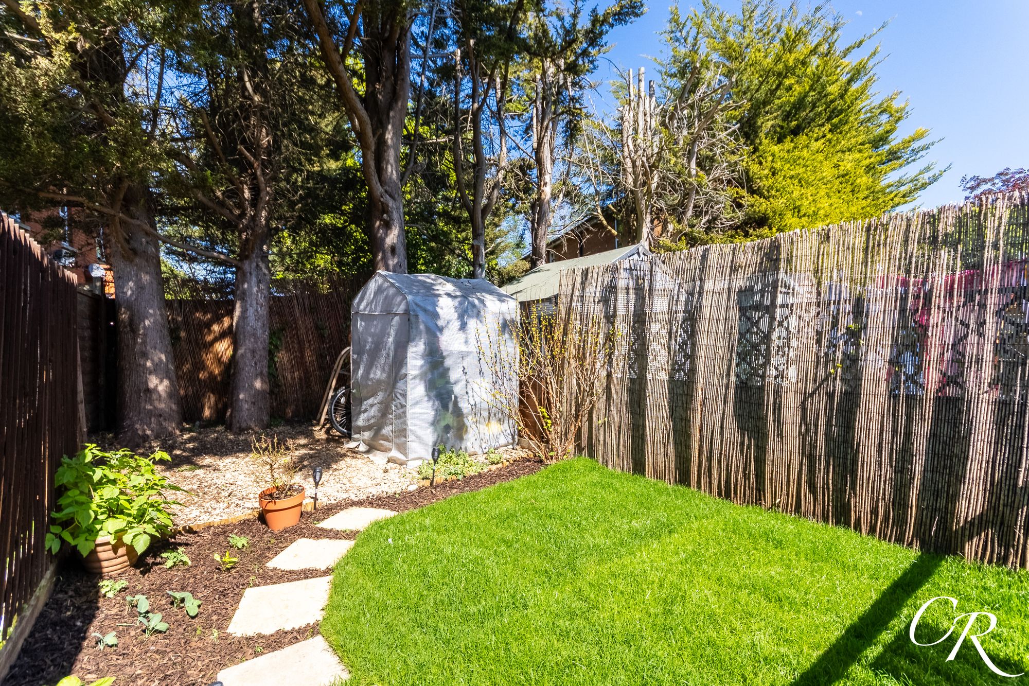 River Leys, Swindon Village