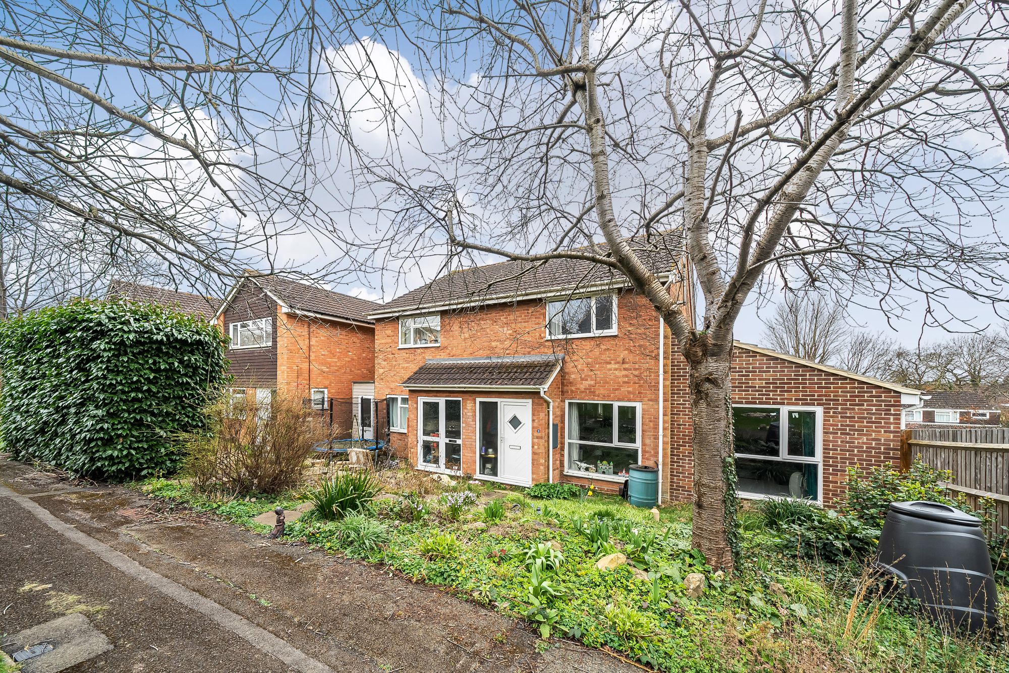 Yew Tree Close, Cheltenham, GL50