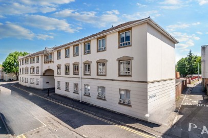 Sherborne Street, Cheltenham, GL52