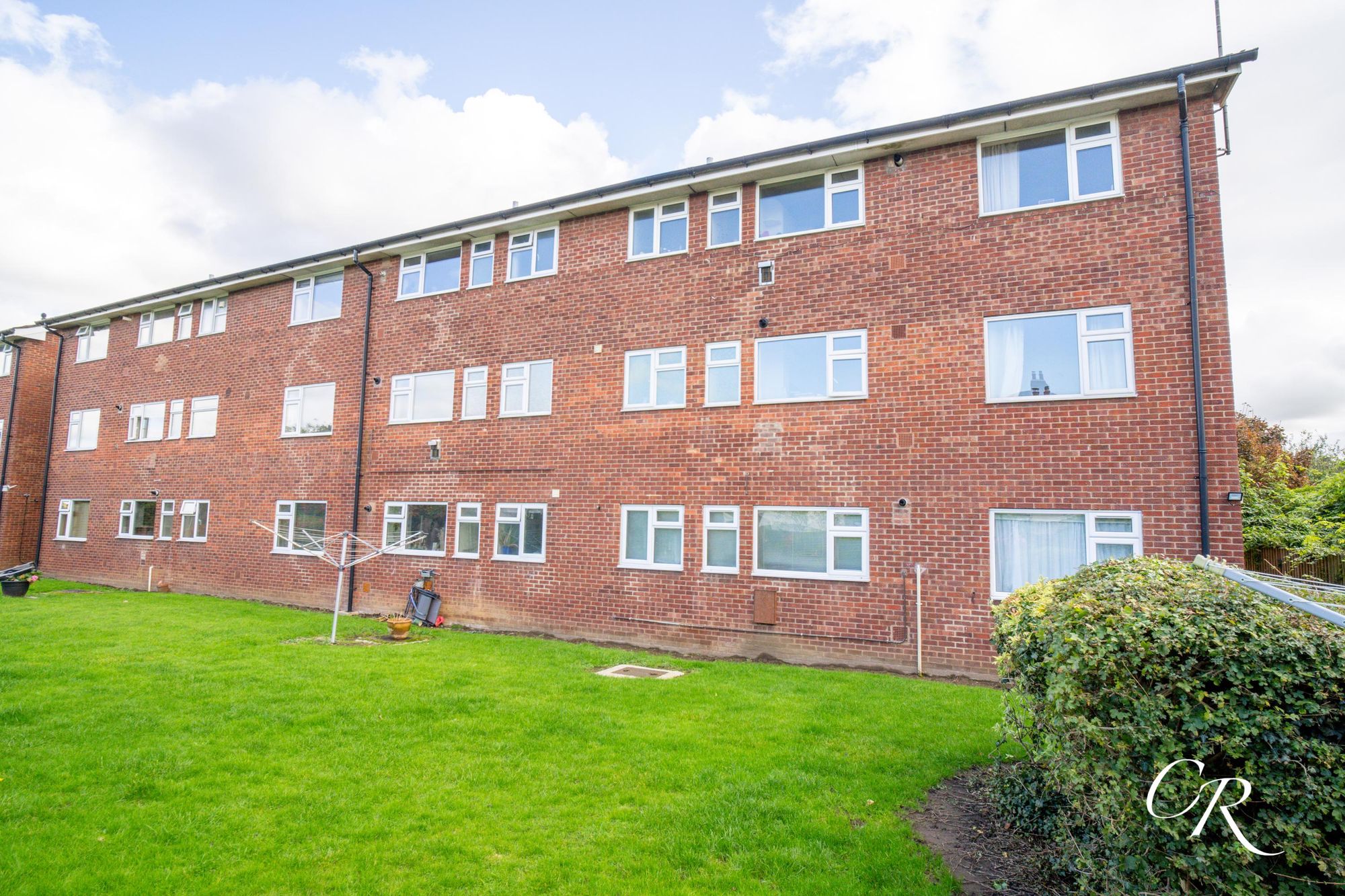 Sterling Court, Cheltenham, GL51