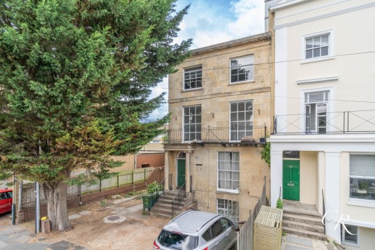 Grosvenor Street, Cheltenham Town Centre