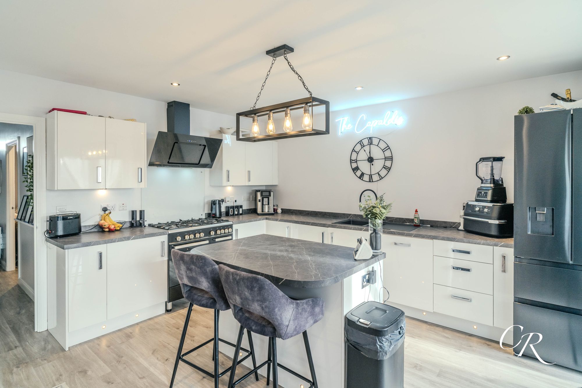 Broad Acre Road, Prestbury