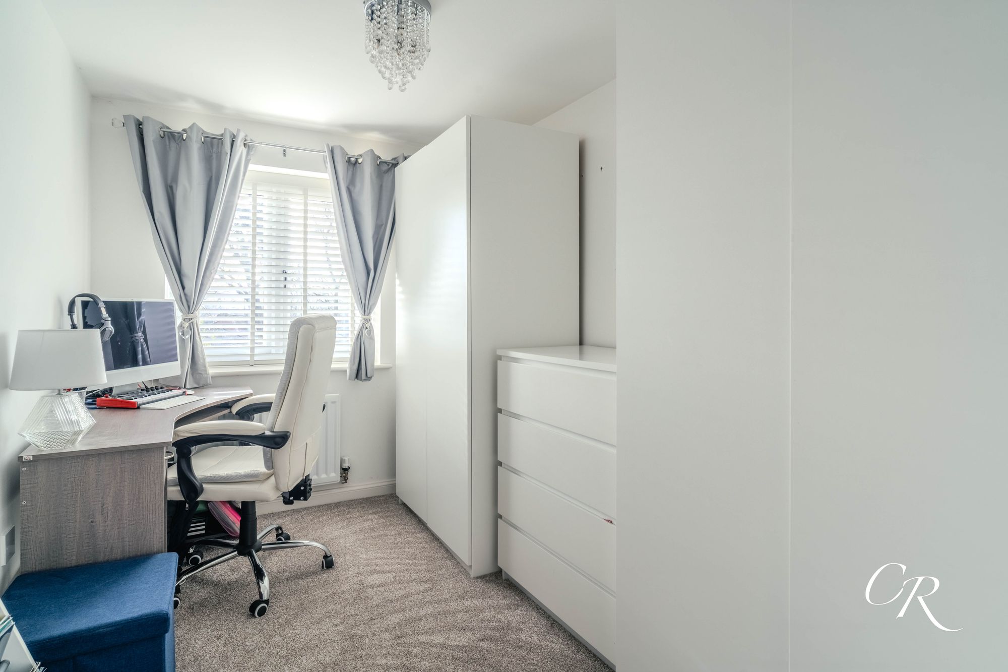 Broad Acre Road, Prestbury