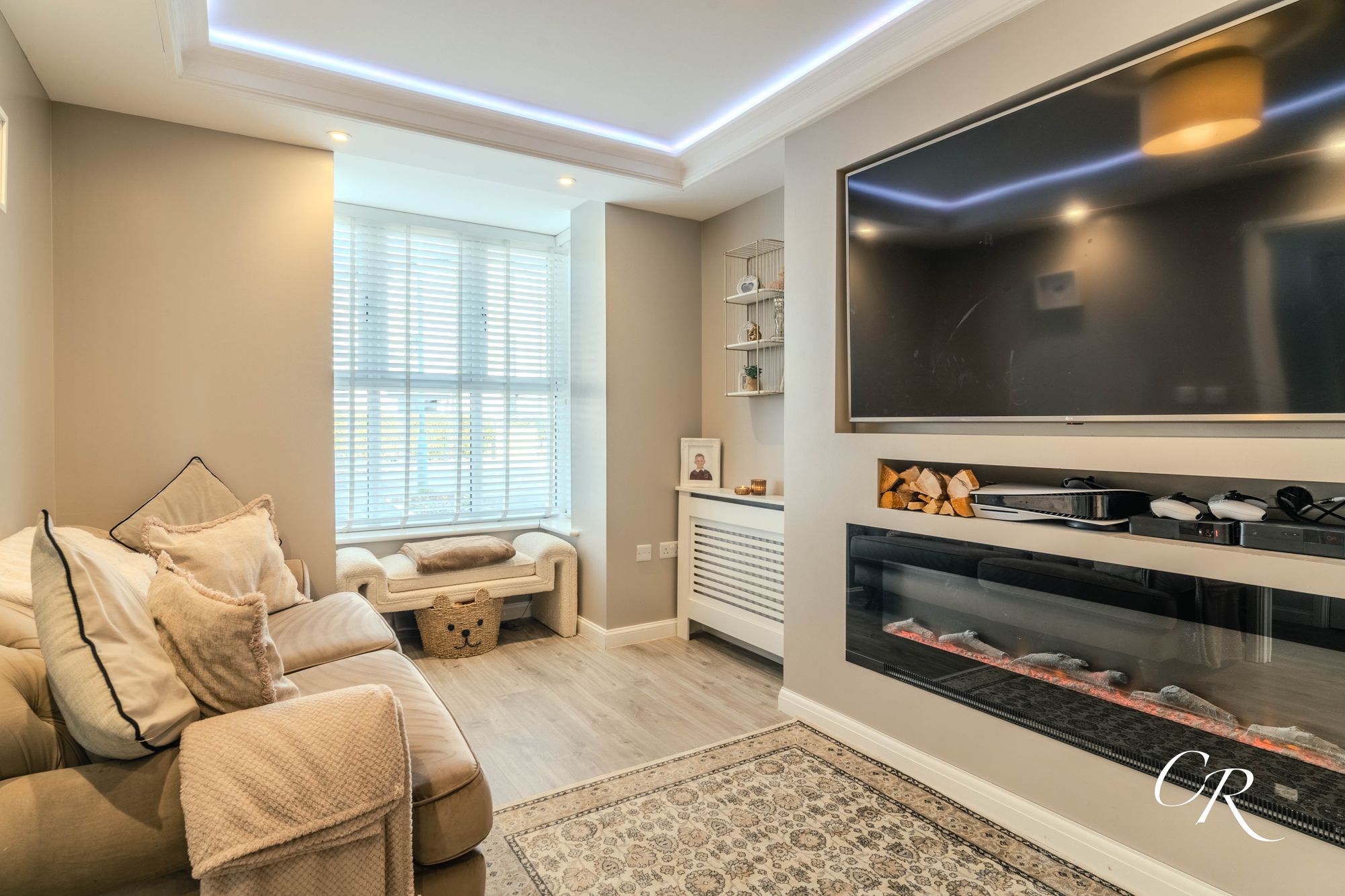 Broad Acre Road, Prestbury