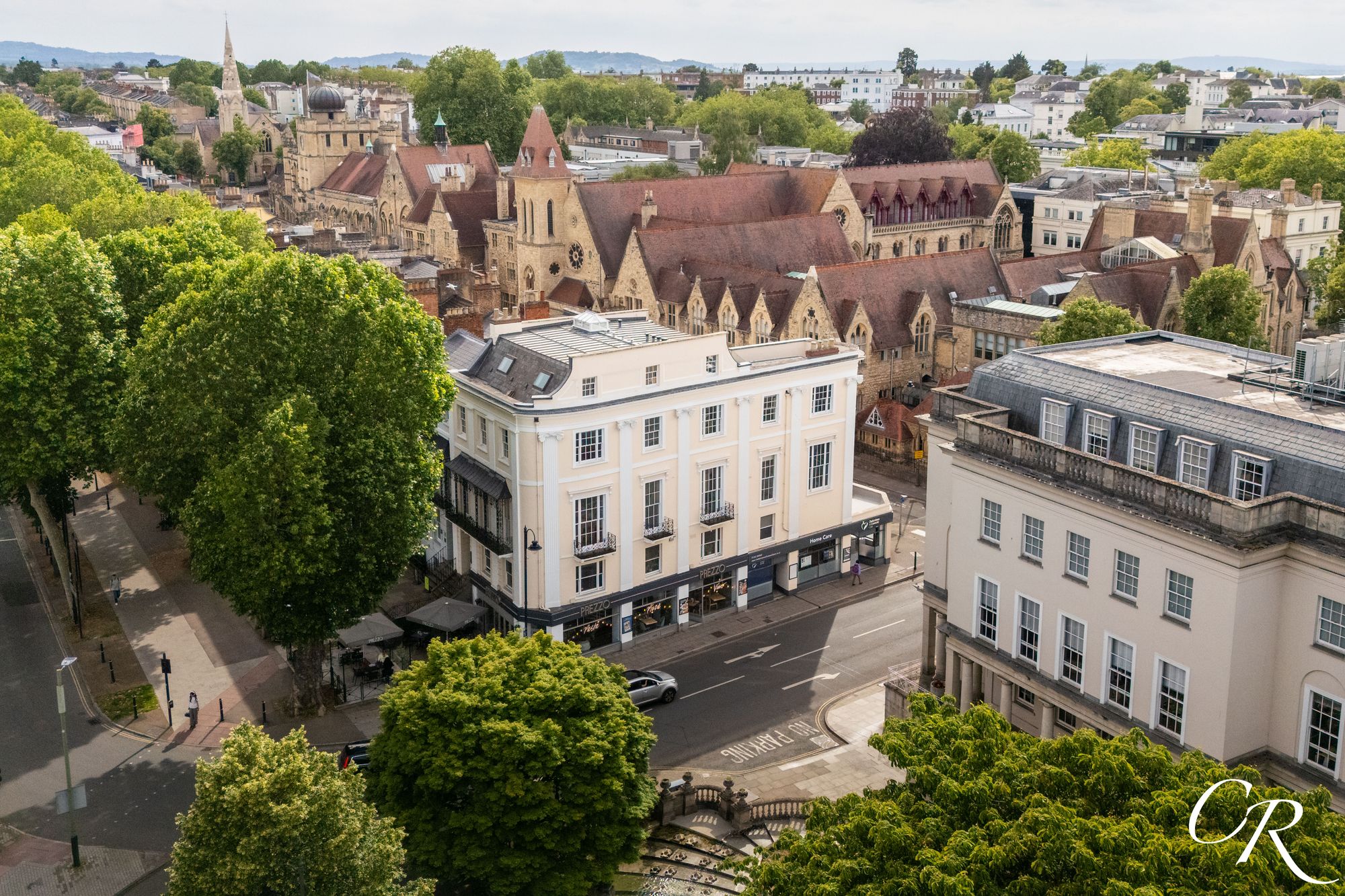 Promenade, Town Centre