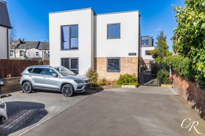 Knapp Road, Cheltenham Town Centre