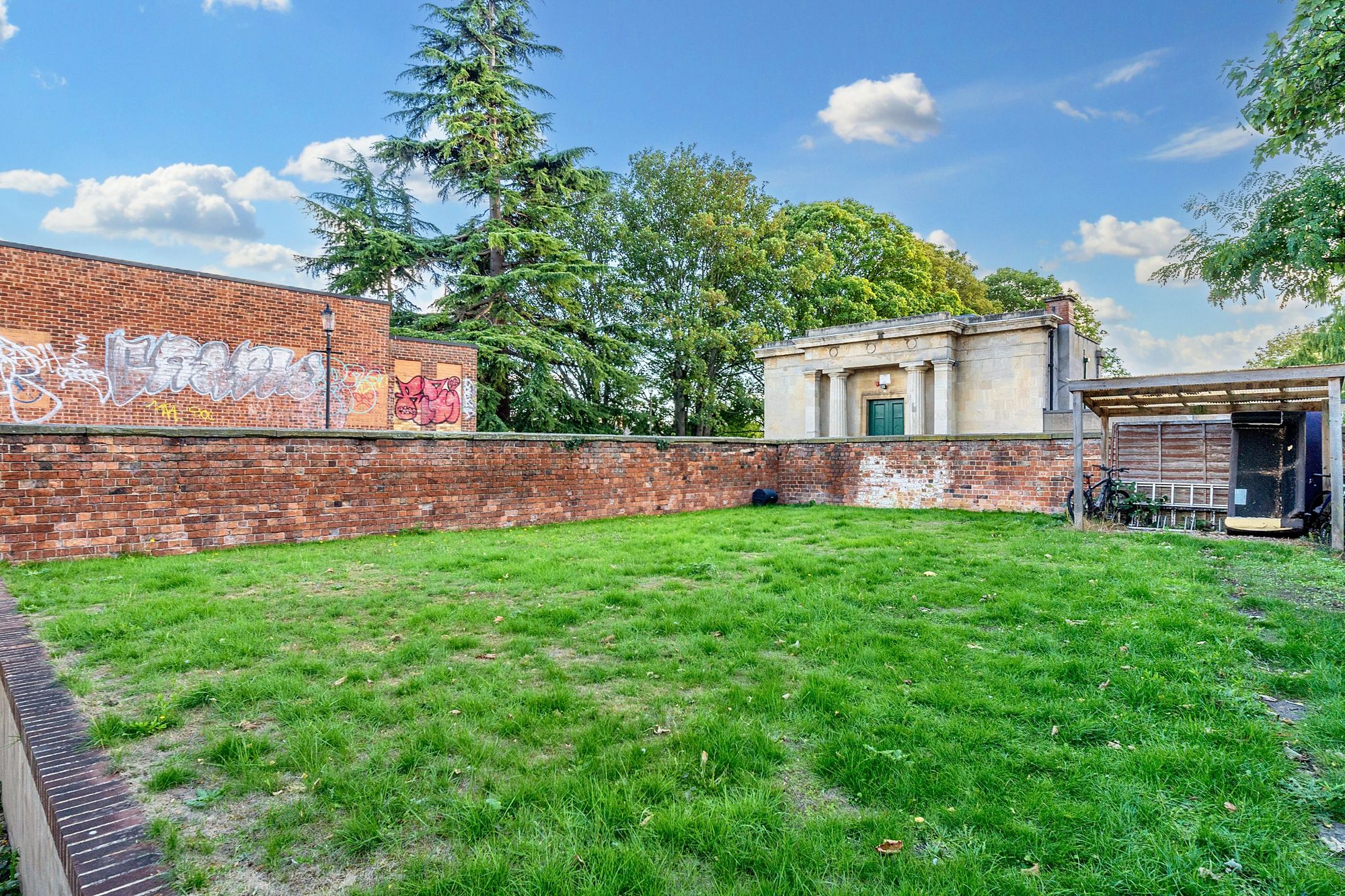 High Street, Cheltenham, GL50