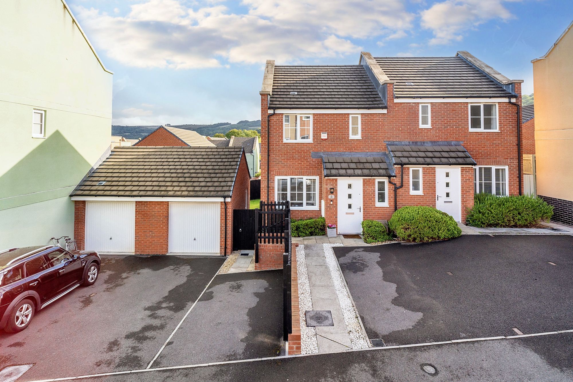 Fairford Road, Cheltenham, GL52