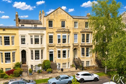 Clarence Square, Cheltenham