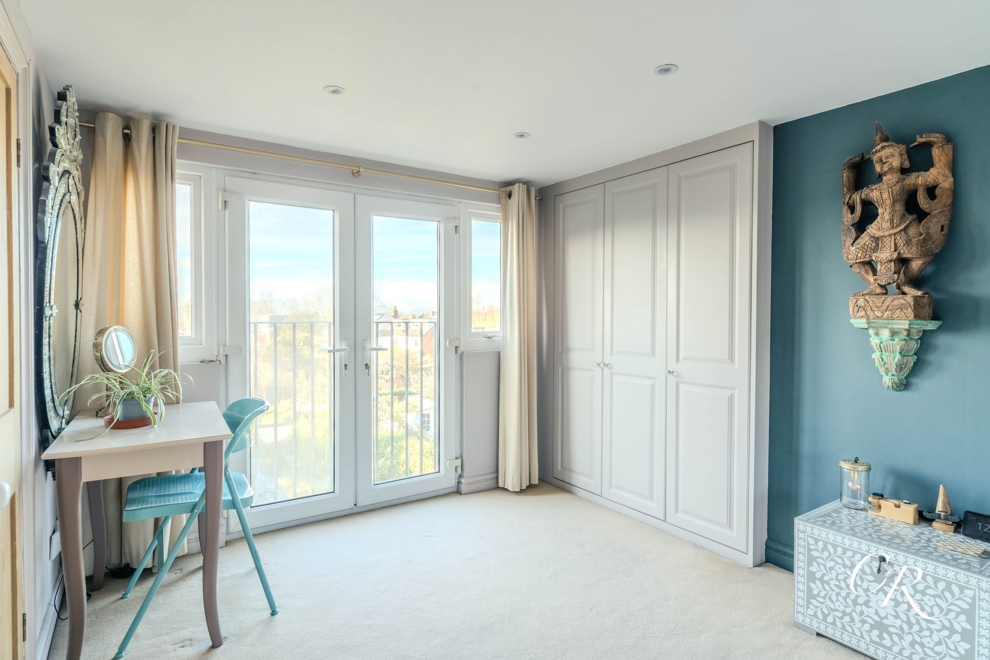 Old Bath Road, Leckhampton