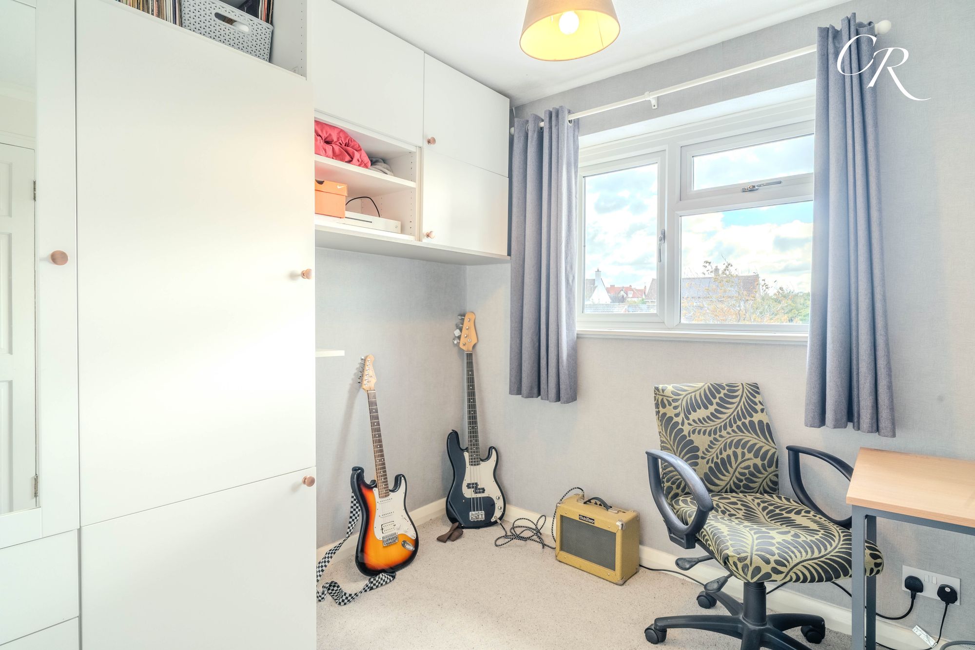 Bisley Road, Benhall