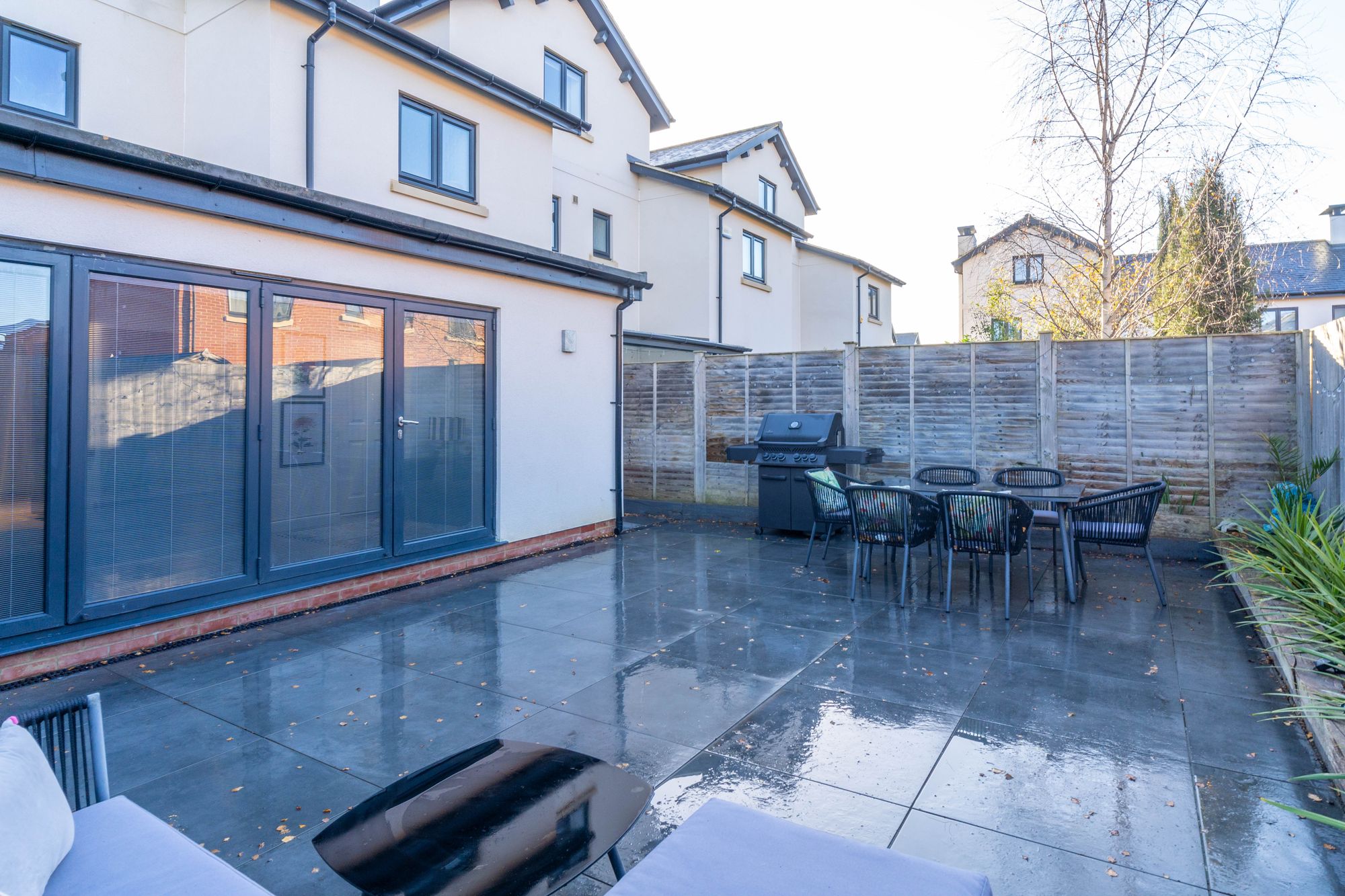 Flora Close, Prestbury